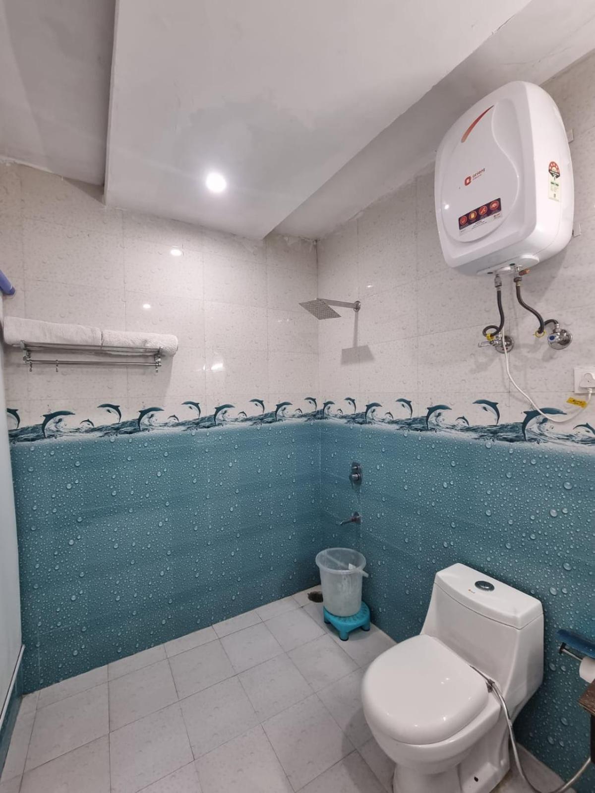 Hotel Stay Well Banikhet المظهر الخارجي الصورة