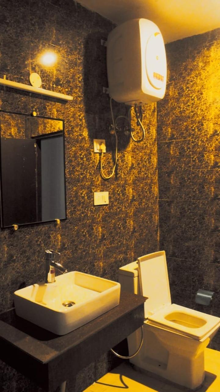 Hotel Stay Well Banikhet المظهر الخارجي الصورة